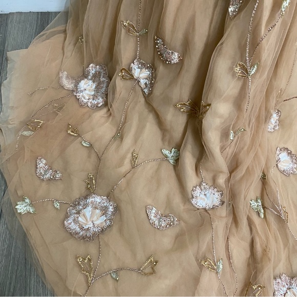 NWOT Anthropologie BHLDN Cordelia Embroidery Beige Pink Maxi Dress Gown Sz 4 - Picture 12 of 13